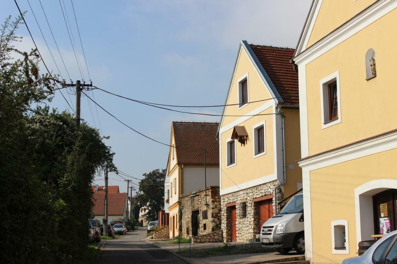 Stylový apartmán č. 8 U Venuše, Pavlov u Mikulova Exteriér fotografie